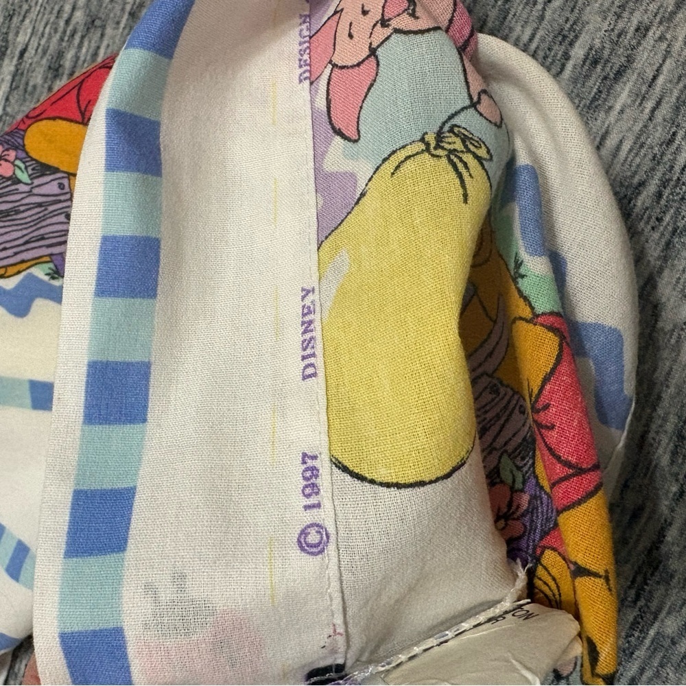 Winnie The Pooh Vintage Pillowcase 1997 - Picture 3 of 4